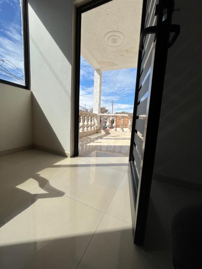 Beautiful Private House In The Downtown With 3 Floors Tepatitlán de Morelos Exterior foto